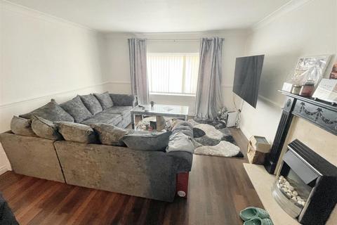 8 bedroom flat for sale, Winston Drive, Middlesbrough TS6