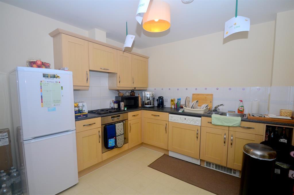 Hudson House, Epsom KT19 1 bed apartment to rent £1,250 pcm (£288 pw)