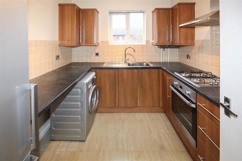 1 bedroom maisonette to rent, Wellington Place, Brentwood