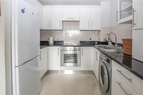 2 bedroom retirement property for sale, Ongar Road, Brentwood