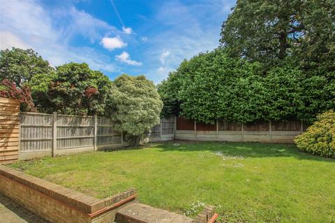 3 bedroom semi-detached house for sale, Warley Hill, Great Warley, Brentwood