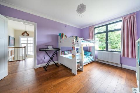 224 Bellingham Road, London, SE6 1EH