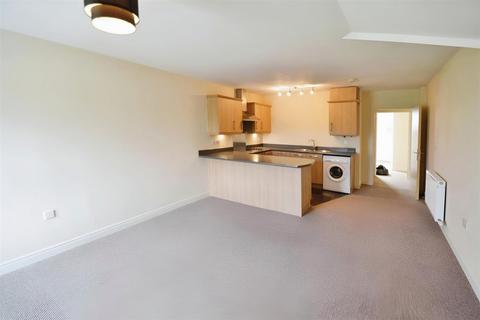 2 bedroom flat to rent, Fern Court, Woodlaithes Village S66