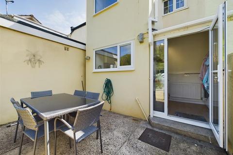 2 bedroom terraced house for sale, Slade Road, Devon EX34