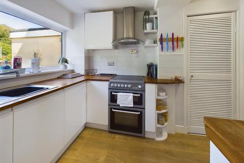 77 Slade Road, Ilfracombe, EX34 8LQ
