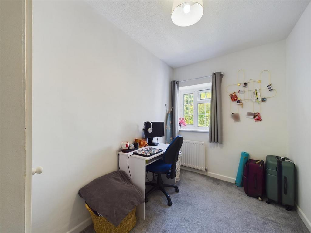 CAM01381 G0-PR0129-STILL025.jpg