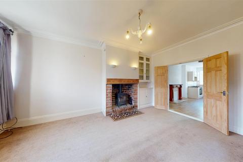3 bedroom end of terrace house for sale, Mill Lane, Pool in Wharfedale, LS21