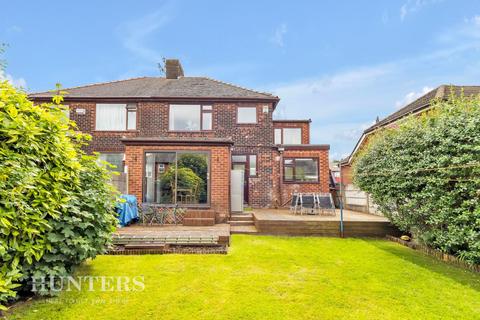 4 bedroom semi-detached house for sale, Broadway, Chadderton, Oldham