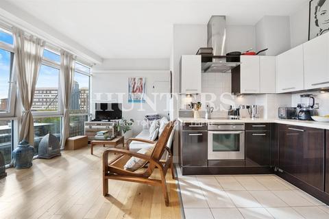 1 bedroom apartment for sale, Hacon Square, London, E8