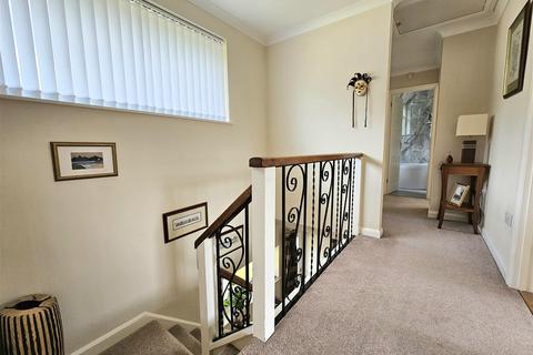 16 Oaklands Road, Etwall, Derby, DE65 6JD