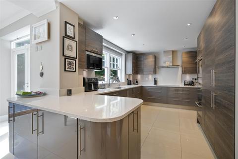 5 bedroom detached house for sale, Ravensdale Road, Ascot