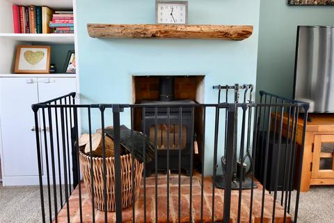 7 Quantock Way, Kingston St Mary, Taunton, TA2 8JG