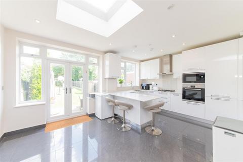 4 bedroom semi-detached house for sale, Dollis Road, Mill Hill