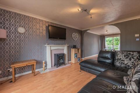 3 bedroom detached house for sale, St. Serfs Grove, Clackmannan