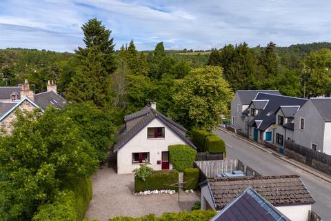 3 bedroom detached house for sale, Chapel Road, Grantown on Spey