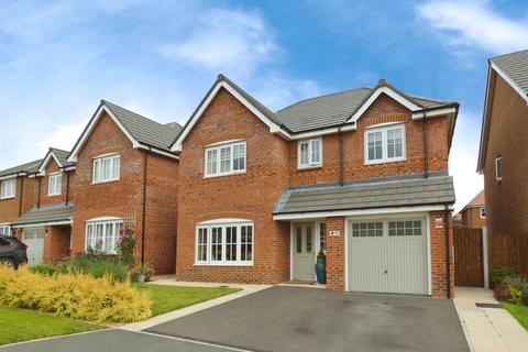 4 bedroom detached house for sale, Paddock Road, Sandbach