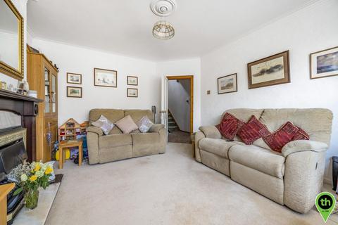 3 bedroom semi-detached bungalow for sale, Kenilworth Road, Edgware