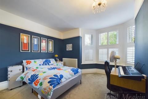 Flat 1, 19 Moreton Road, South Croydon, CR2 7DN
