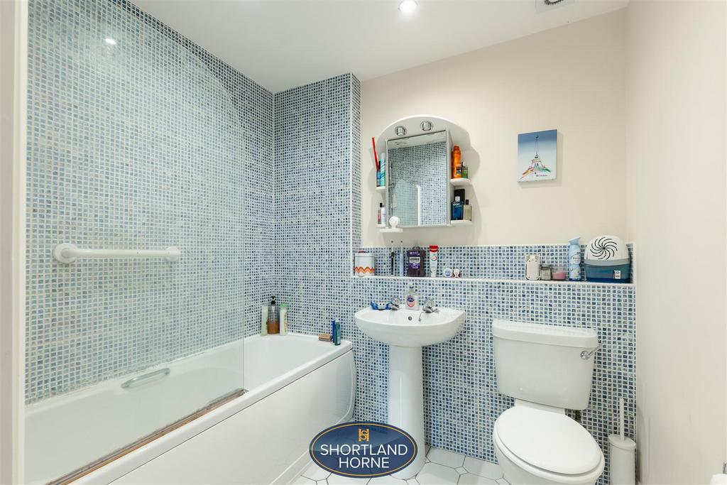 Bathroom-1.jpg