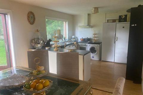 55 Baslow Grove, Bradford, BD9 5JA