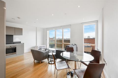 2 bedroom flat for sale, Hoey Court, London