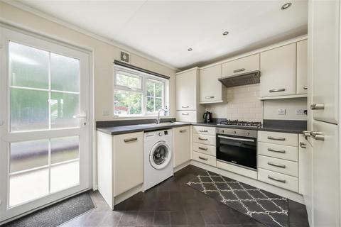 2 bedroom detached house for sale, Meadow Close, Bricket Wood, St. Albans