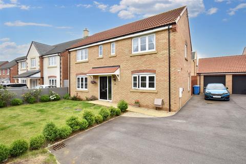 5 bedroom detached house for sale, Speke Close, Corby NN18