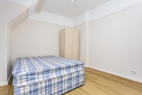 3 bedroom apartment to rent, Lodge Road, Hendon, London, NW4