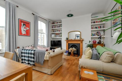 2 bedroom flat for sale, Bouverie Road, London