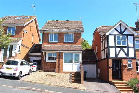 3 bedroom detached house for sale, Clementine Avenue, Seaford
