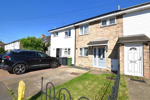 3 bedroom terraced house for sale, Warwick Drive, Rochford