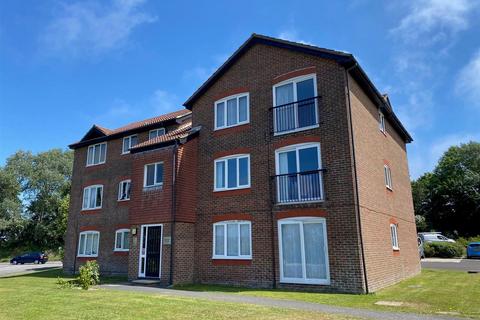 2 bedroom apartment to rent, Goring Street, Goring-by-Sea, Worthing