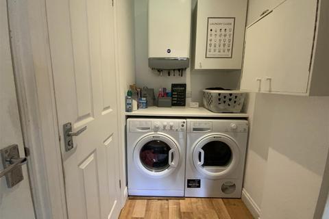 17 Gorricks, Stony Stratford, Milton Keynes, MK11 1HB
