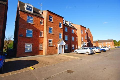 2 bedroom penthouse to rent, Fairfax Street, Lincoln