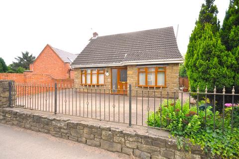 3 bedroom detached bungalow for sale, Bawtry Road, Hatfield Woodhouse, Doncaster