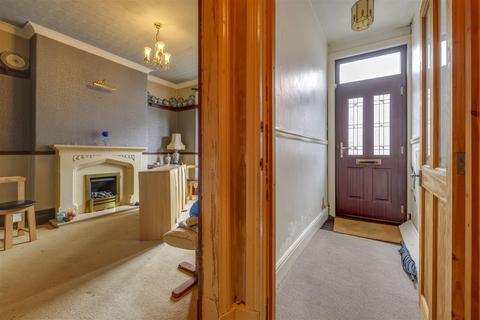 3 bedroom end of terrace house for sale, Hindle Street, Stacksteads, Bacup
