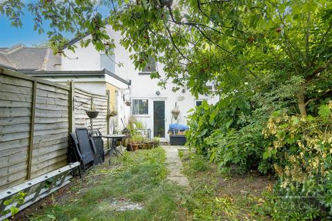 182 Green Street, Enfield, EN3 7LA