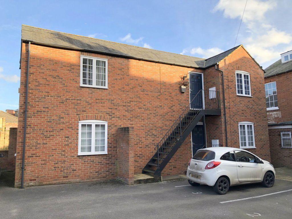 Bakehouse Mews, Leighton Buzzard 1 bed to rent £850 pcm (£