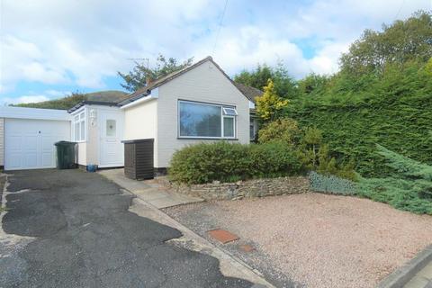 2 bedroom semi-detached bungalow to rent, 17 Willow Grove, Malvern, Worcestershire, WR14