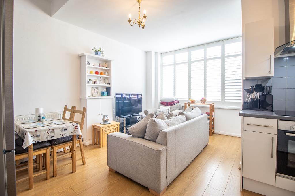 Kitchen/Living Room