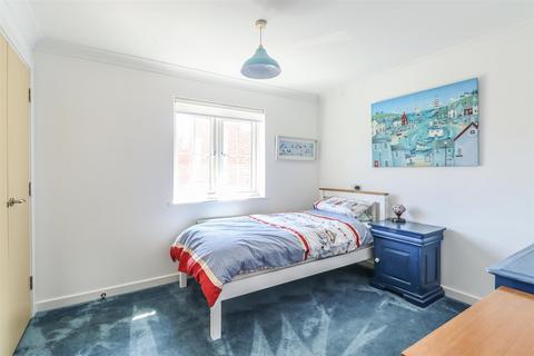 31 Havengore Close, Great Wakering, Southend-on-sea, SS3 0PH