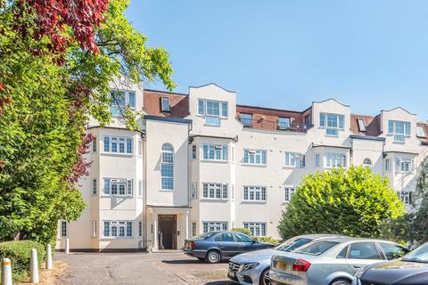 2 bedroom flat to rent, Etchingham Court, Etchingham Park Road, Finchley