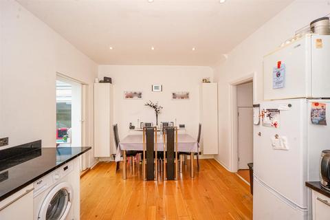 3 bedroom terraced house for sale, Adelaide Road, St. Leonards-On-Sea