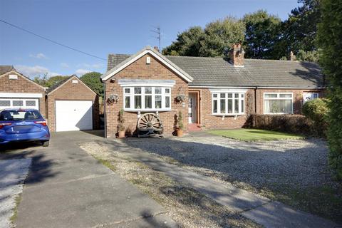 2 bedroom semi-detached bungalow for sale, Reynolds Close, Melton