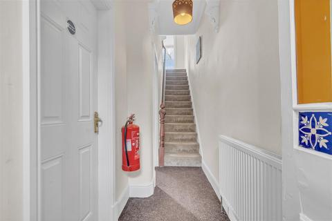 3 bedroom end of terrace house for sale, Upper Price Street, Off Scarcroft Road