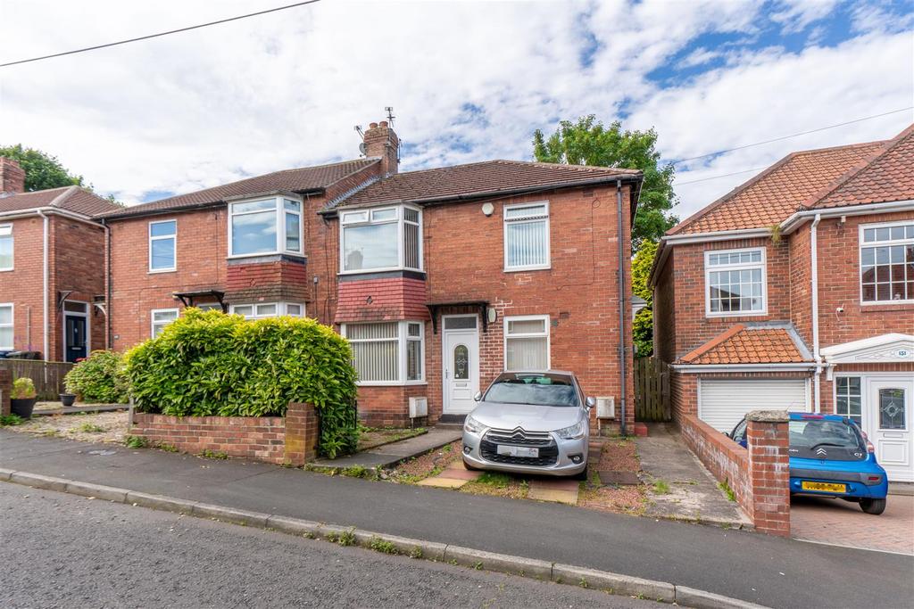 Silverhill Drive, Fenham, NE5 2 bed flat £650 pcm (£150 pw)