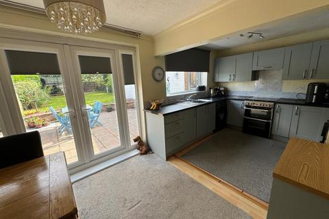 82 Chestnut Drive, Marton In Cleveland, Middlesbrough, TS7 8BX