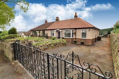 2 bedroom semi-detached bungalow for sale, Kaye Lane, Almondbury, Huddersfield, HD5 8XP