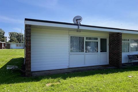 2 bedroom chalet for sale, Back Market Lane, Hemsby