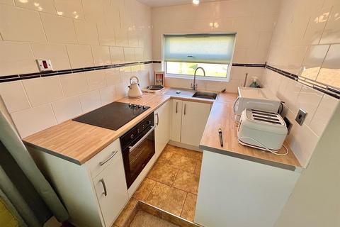 2 bedroom chalet for sale, Back Market Lane, Hemsby